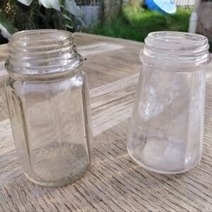 Antique shakers